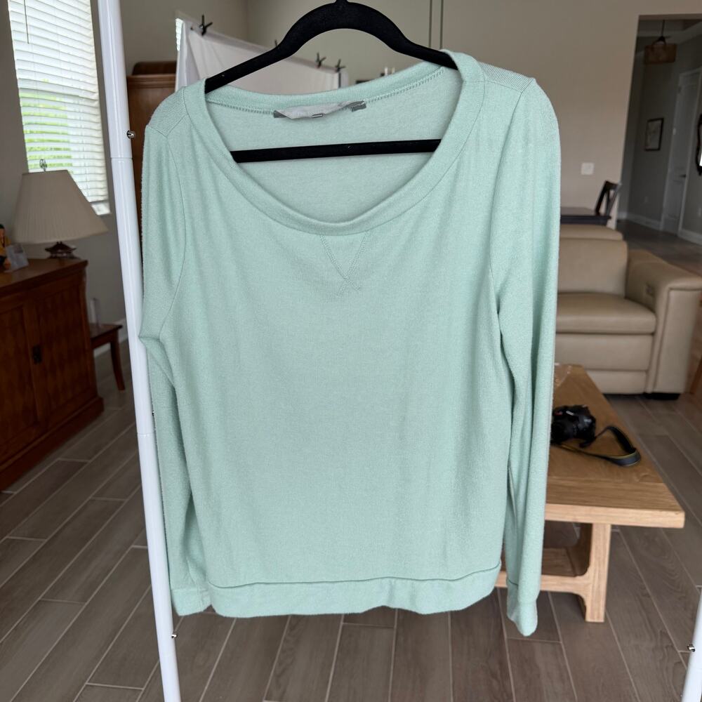 The Royal Standard Mint Green Lightweight Long Sleeve Sweatshirt Small